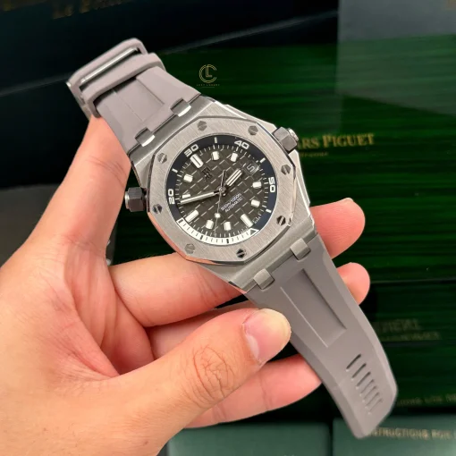 Audemars Piguet Royal Oak Offshore Diver 15720ST 42mm Stainless Steel Grey Dial - VIP Version