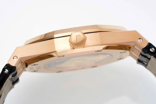 Audemars Piguet Royal Oak Selfwinding 15400OR 41mm Rose Gold Steel - VIP Version