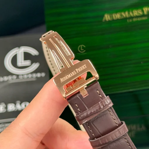 Audemars Piguet Royal Oak Selfwinding Chronograph 26239OR.00.D812CR.01 41mm Rose Gold - VIP Version