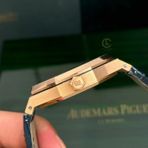 Audemars Piguet Royal Oak 15510OR Yellow Gold 41mm Blue Dial - VIP Version